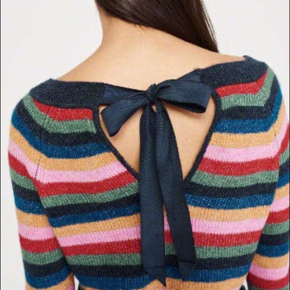 Abercrombie and Fitch bow back sweater